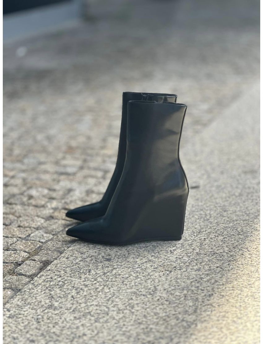 BOTIM JEFFREY KATERINA PR