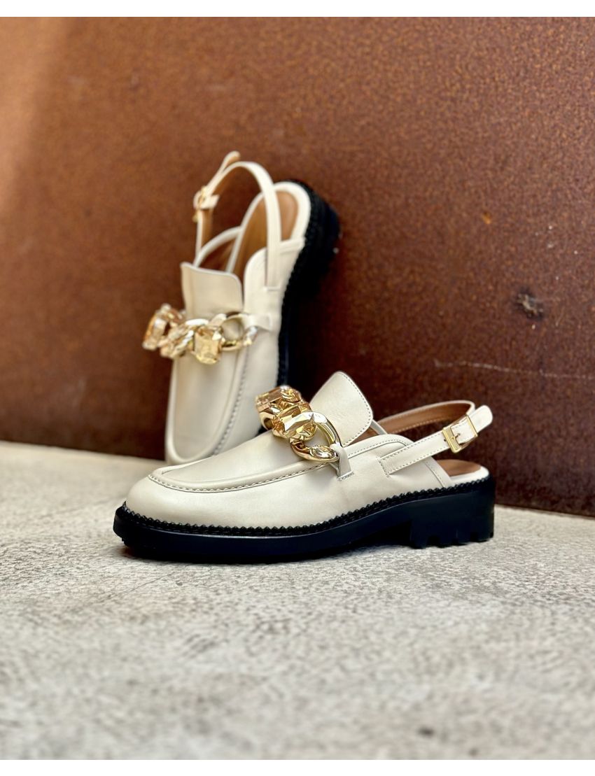 MULE MOCASSIN SWALLOW 466