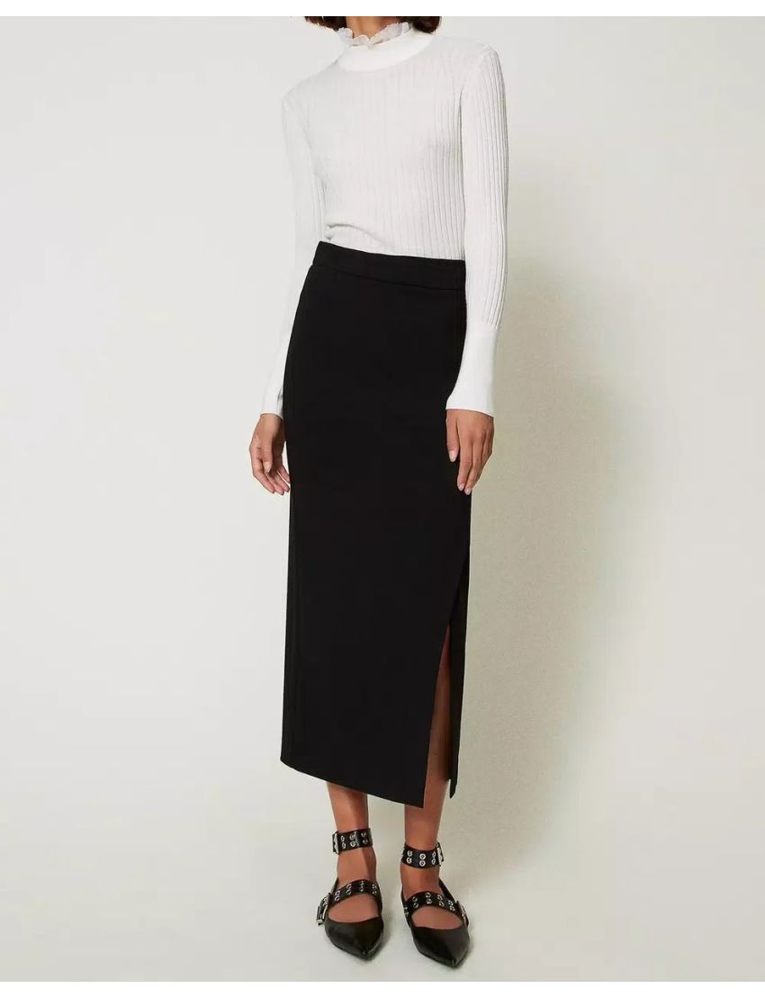 SAIA ACTITUDE PRETA COM R