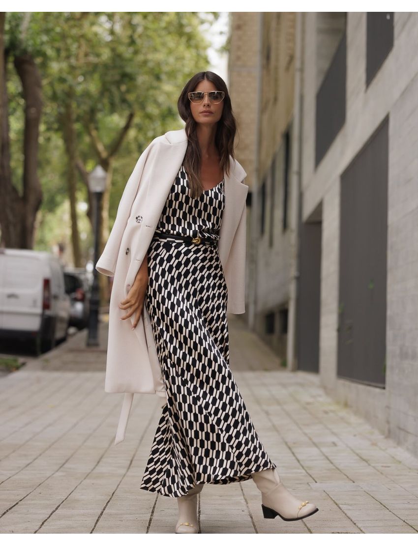 SAIA SWALLOW 4913 PRETA/B