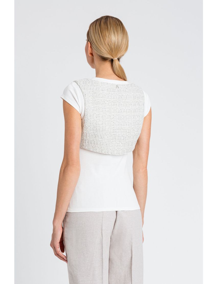 COLETE + T-SHIRT ACTITUDE