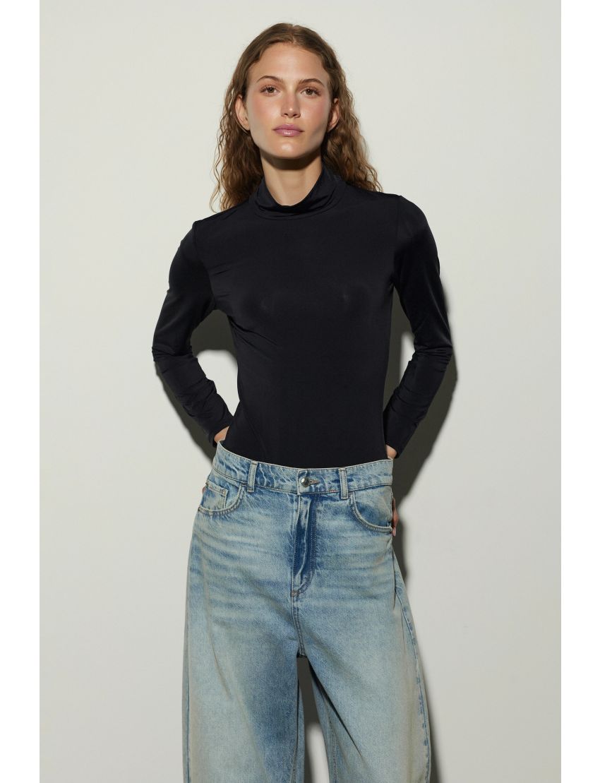 BODY 221006 BASICO GOLA S