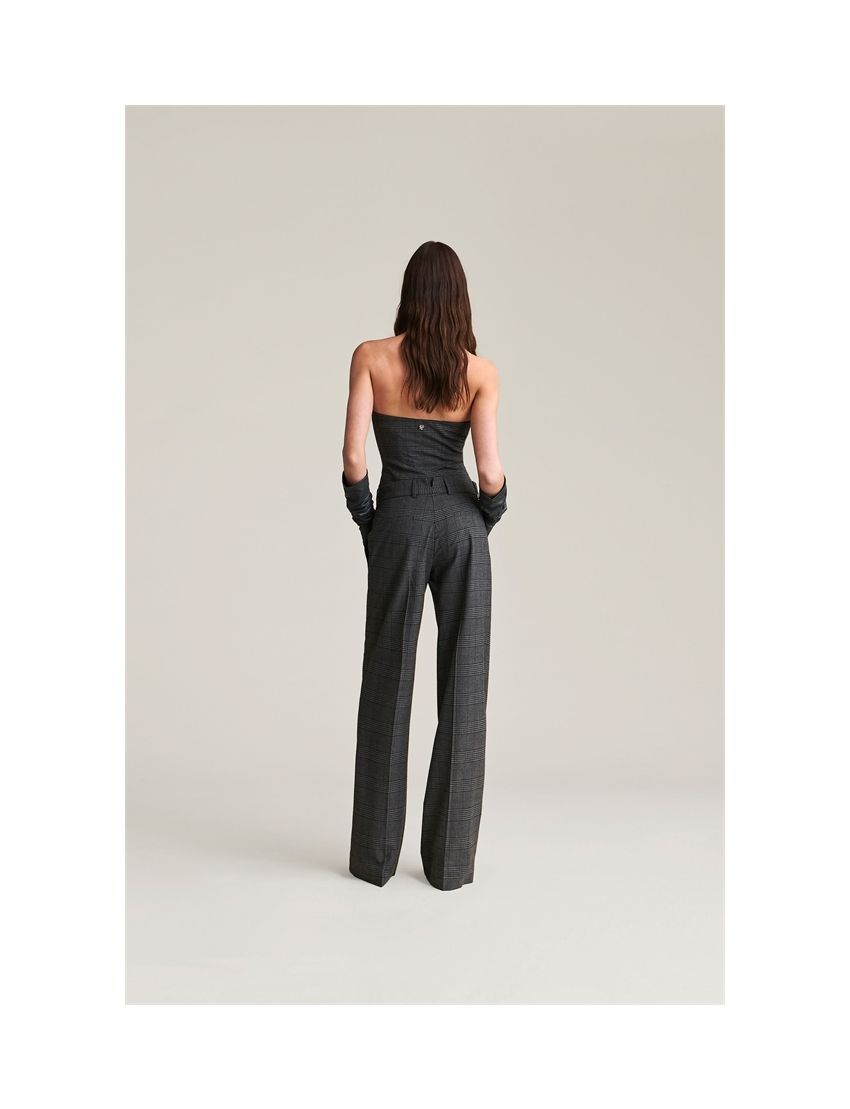 CROP TOP 181227 DALIAH CO